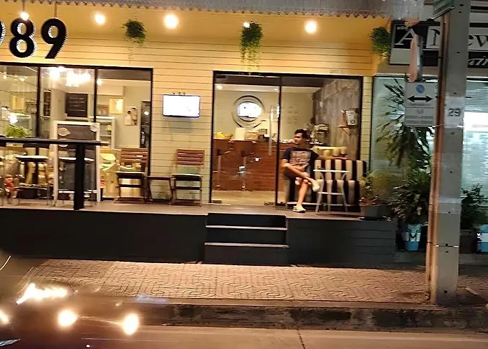 1989 & Cafe Hotel Bangkok