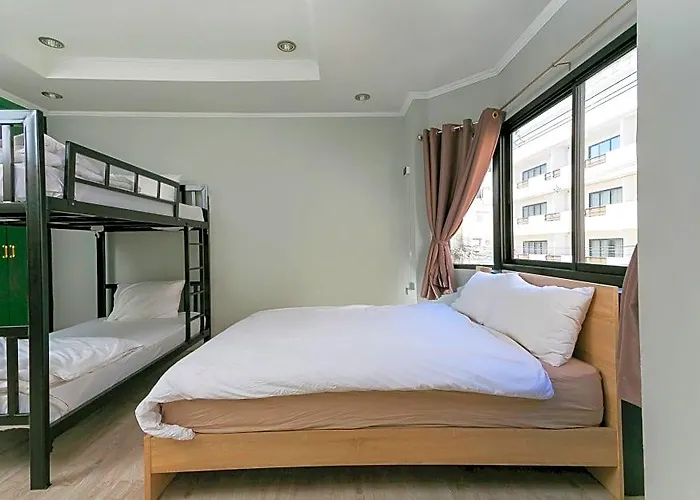 Hotel 1989 & Cafe Bangkok
